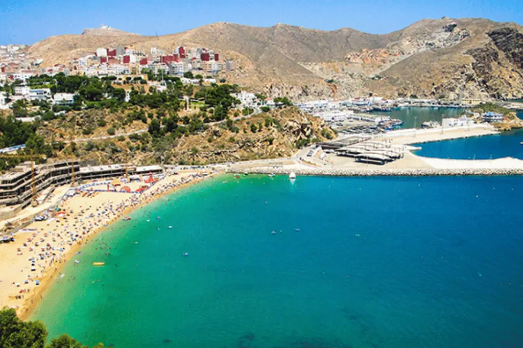Plage Quemado, destination balnéaire au Maroc